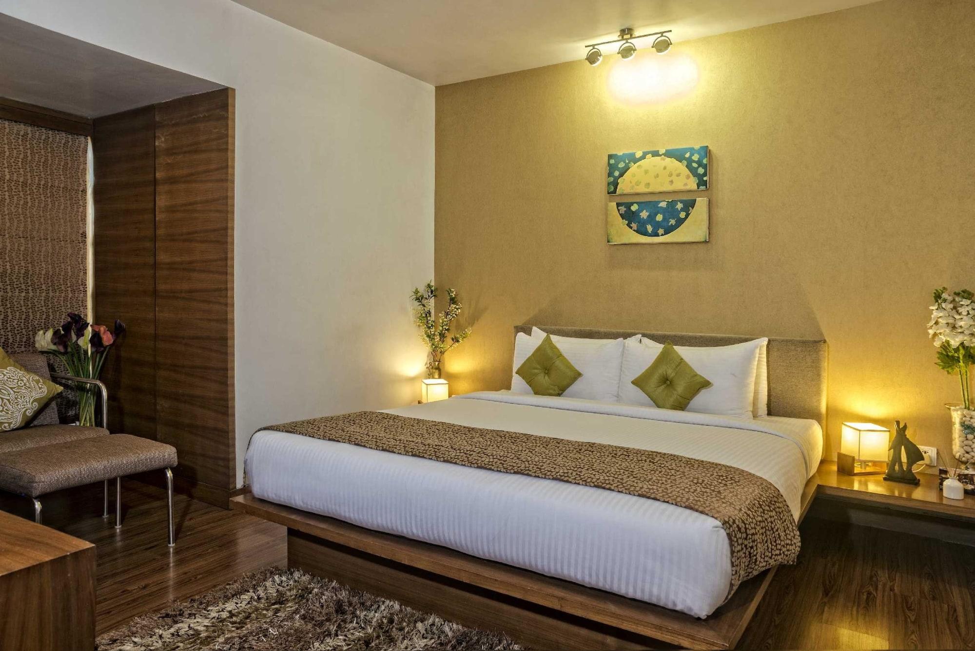 Yogi Executive, Navi Mumbai Hotel Kültér fotó