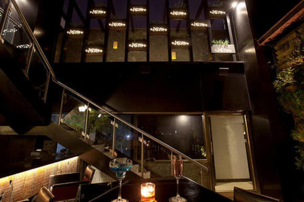 Yogi Executive, Navi Mumbai Hotel Kültér fotó