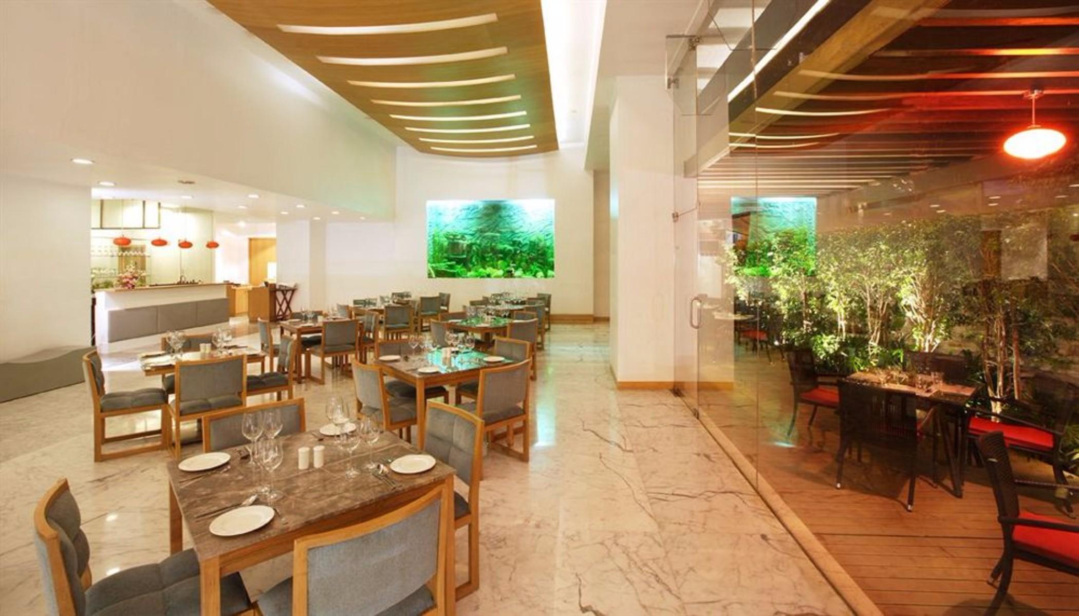 Yogi Executive, Navi Mumbai Hotel Kültér fotó