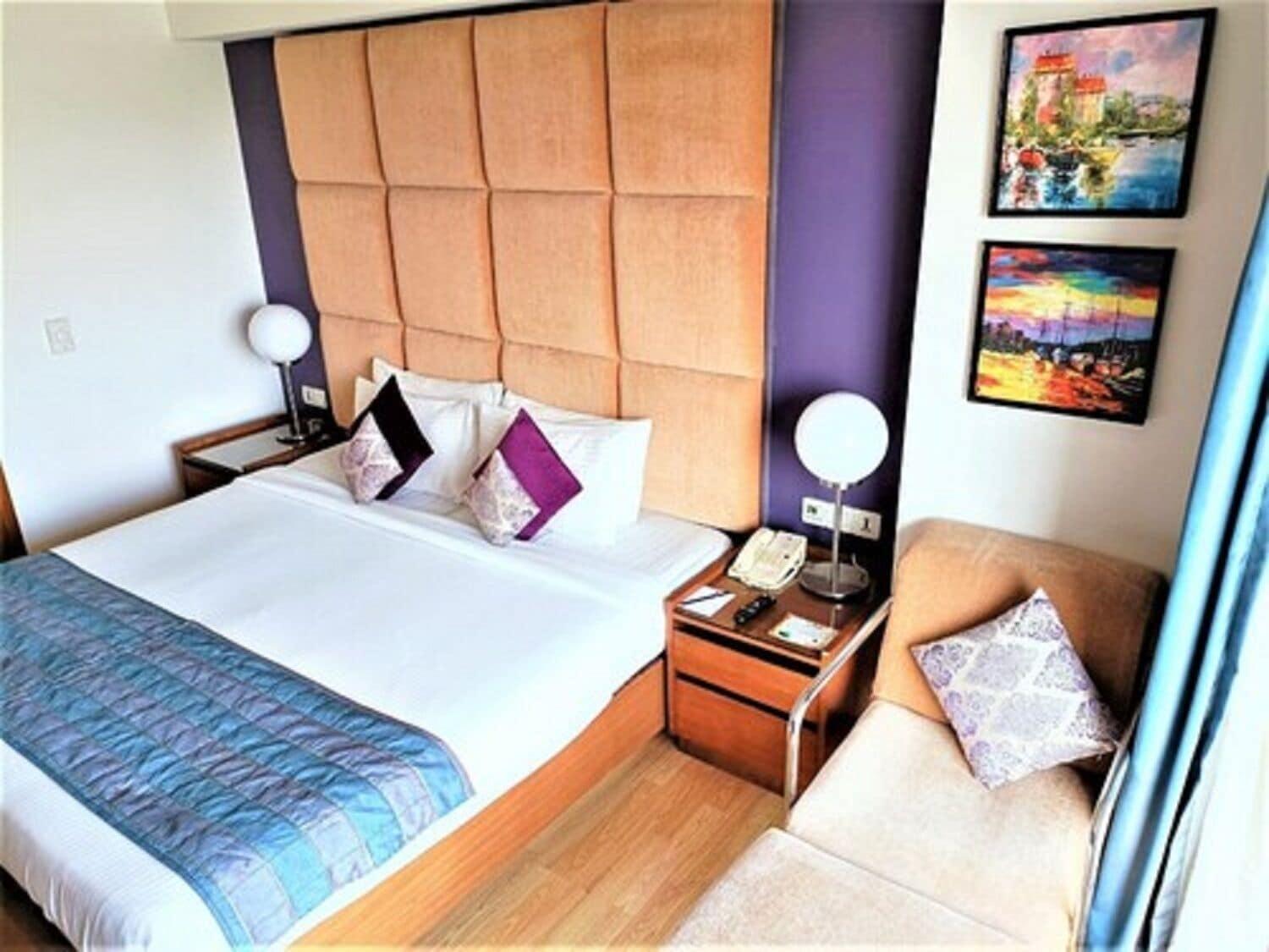 Yogi Executive, Navi Mumbai Hotel Kültér fotó